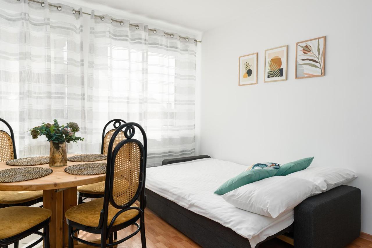 Sleepway Apartments -Boho Chic Poznań Esterno foto