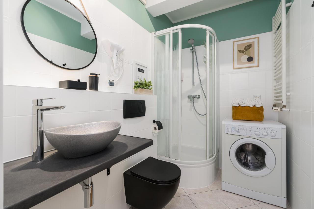 Sleepway Apartments -Boho Chic Poznań Esterno foto