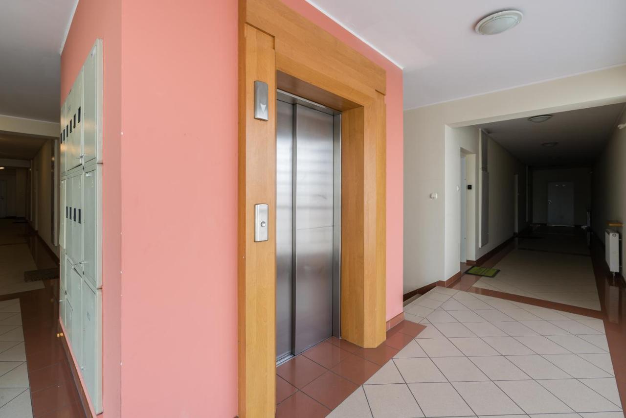 Sleepway Apartments -Boho Chic Poznań Esterno foto